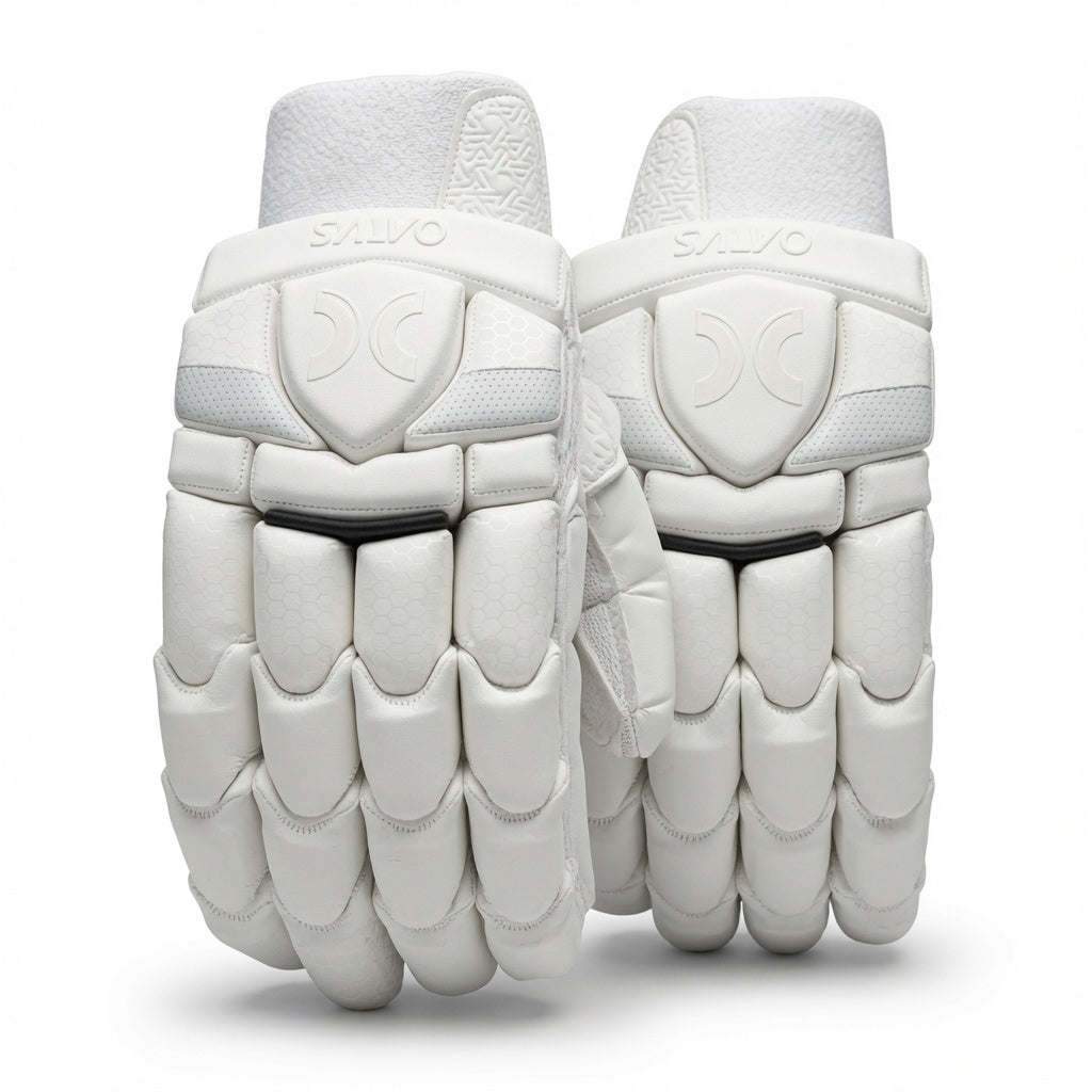 CC SALVO Batting Gloves