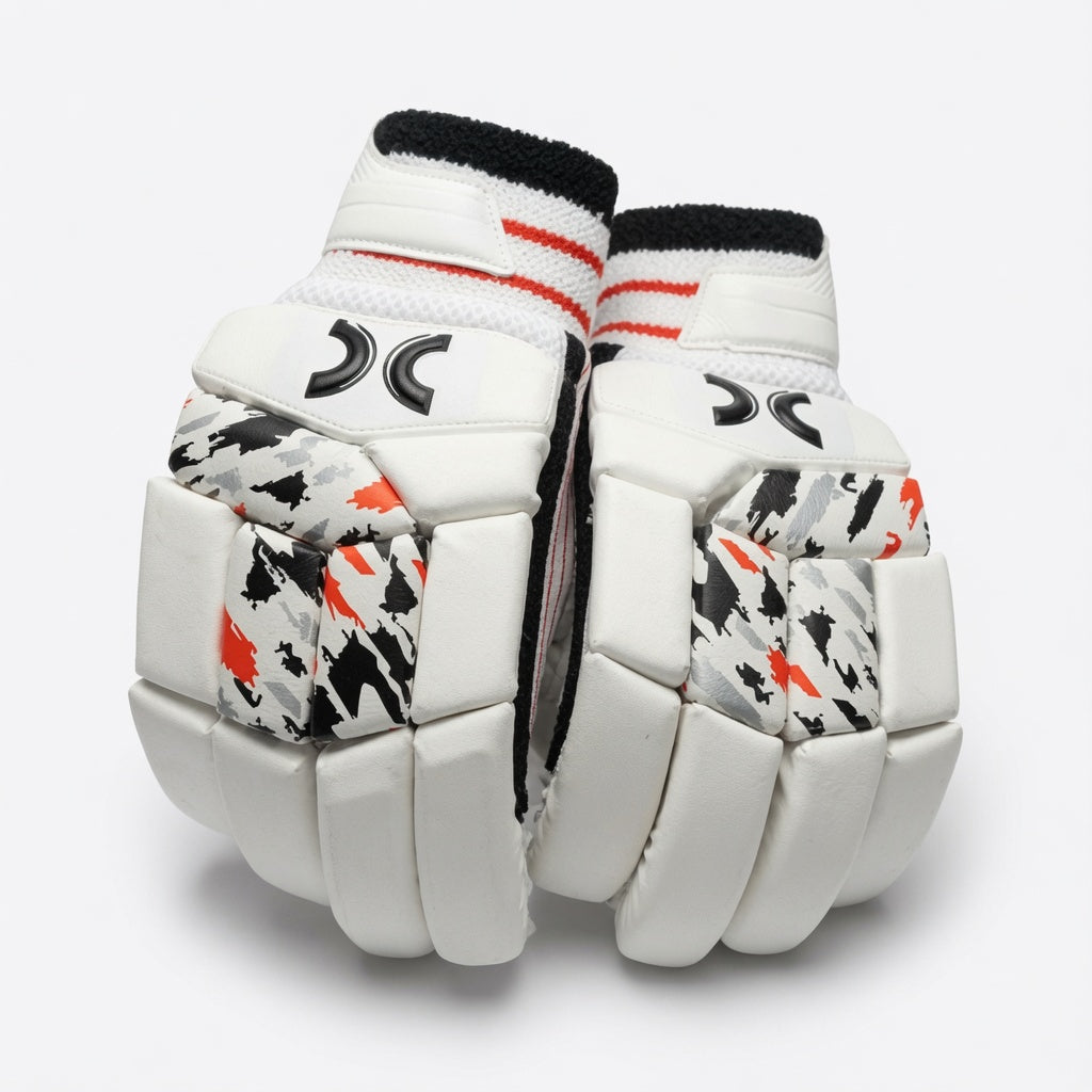 CC MAXLITE Junior Batting Gloves