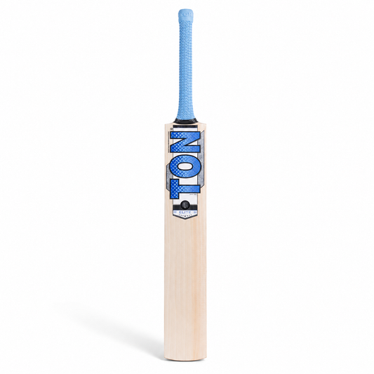 TON Elite Junior Cricket Bat TON Elite Junior Cricket Bat front view